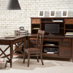 Thumbnail of http://Office%20desk%20for%20sale